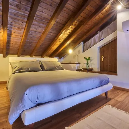 Window On The 公寓