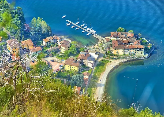 Window On The Varenna