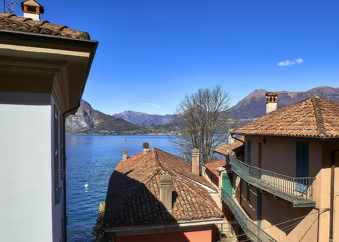 Window On The * Varenna